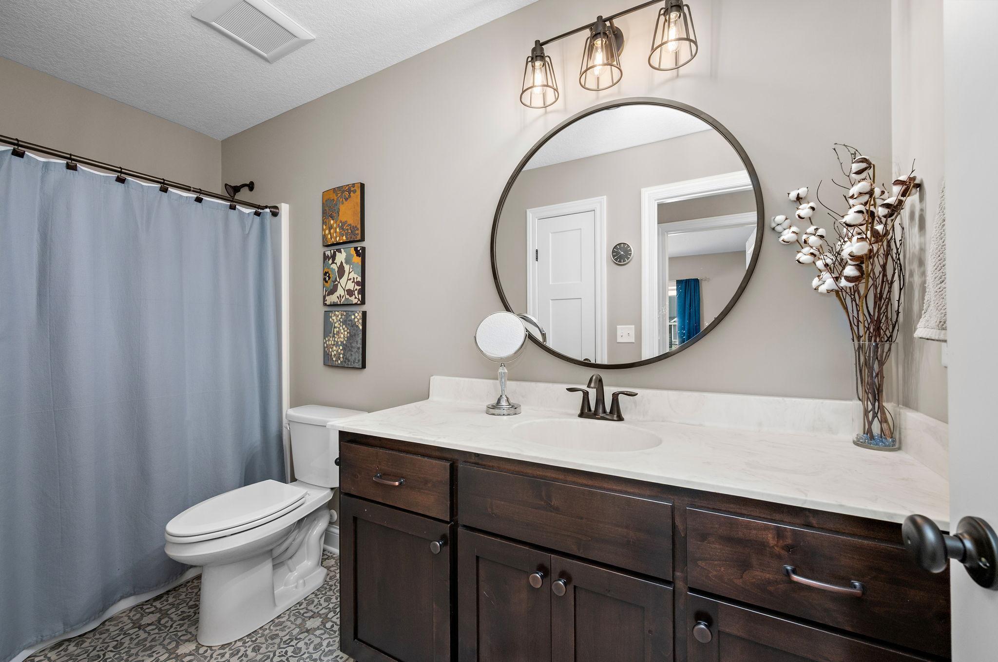 31-web-or-mls-16057-olive-st-nw.jpg