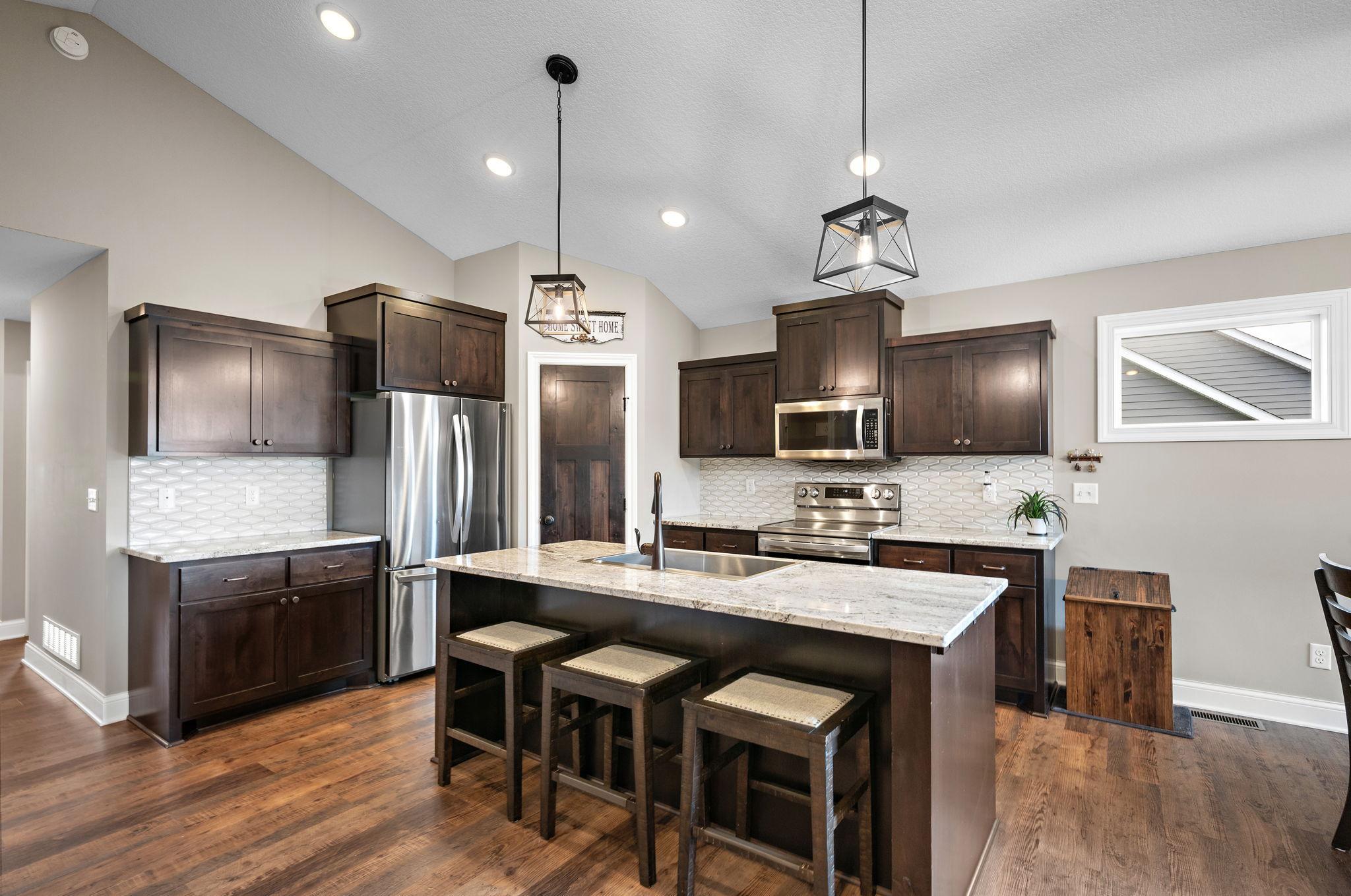 15-web-or-mls-16057-olive-st-nw.jpg