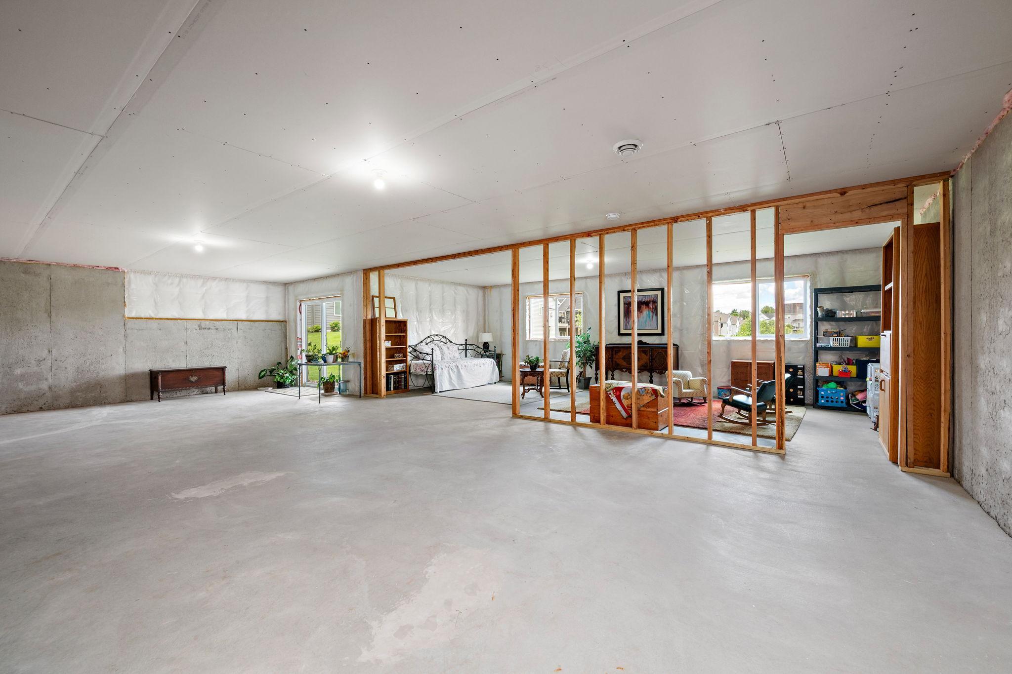 33-web-or-mls-16057-olive-st-nw.jpg