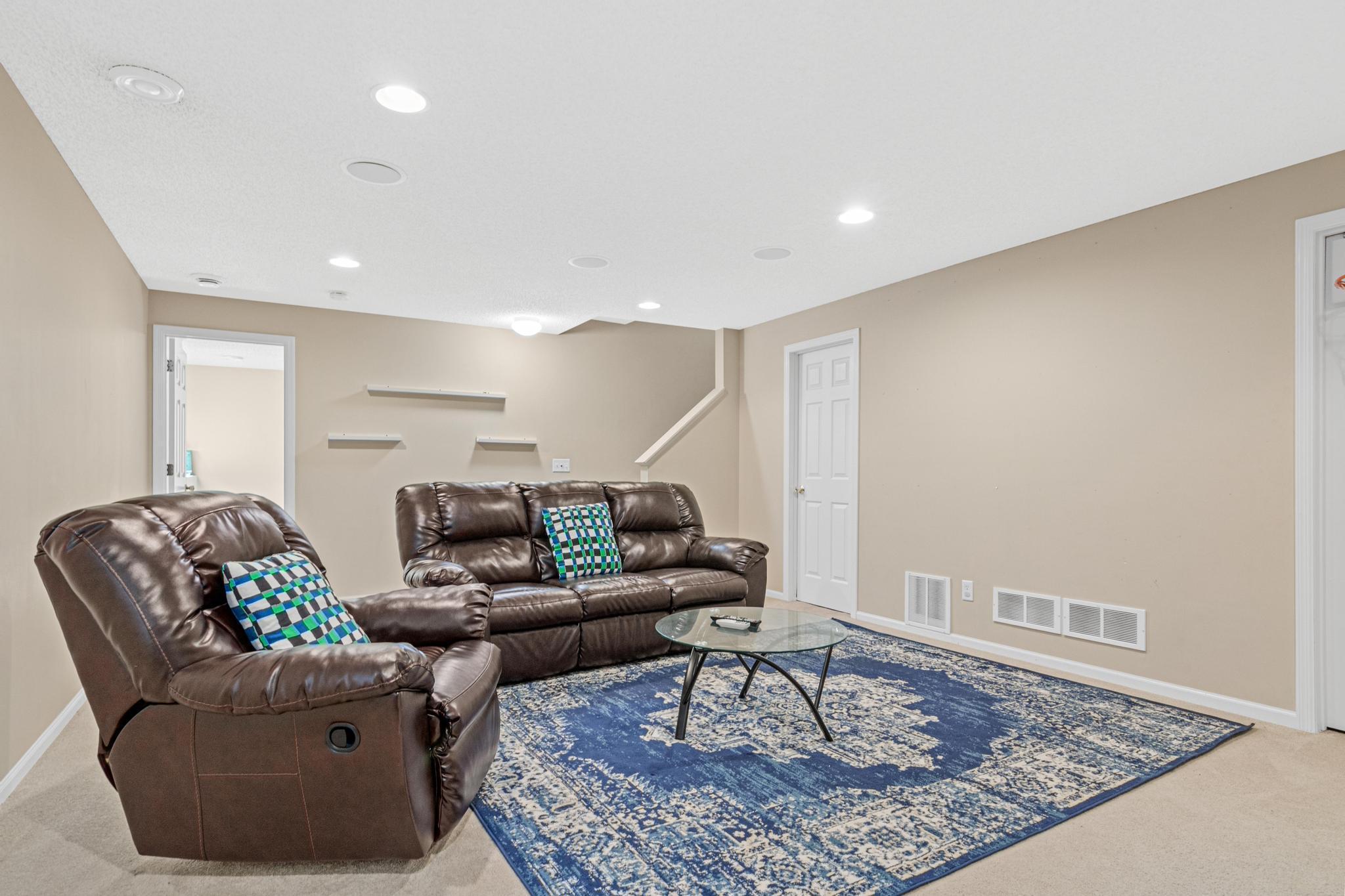 15587 Crab Apple Ln-19.jpg