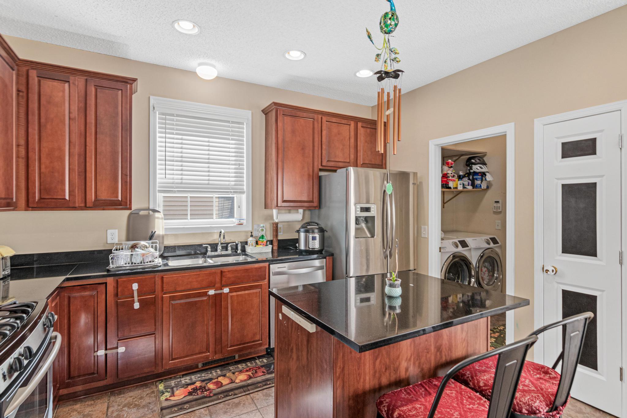 15587 Crab Apple Ln-11.jpg