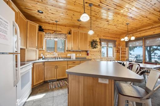 46362 Cty Highway 8, Perham, MN 56573