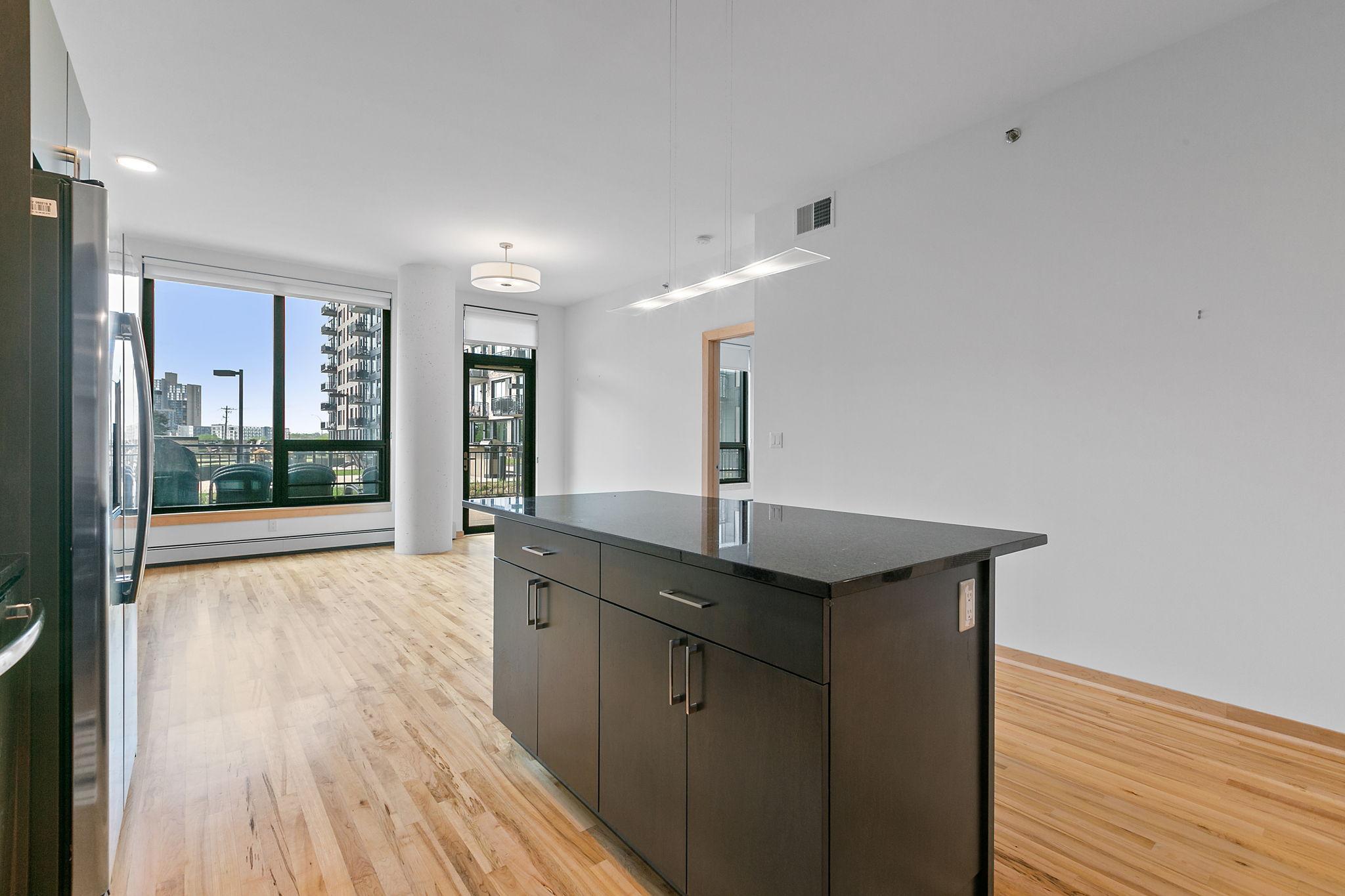 8-web-or-mls-1240-S-2nd-St-225-15.jpg