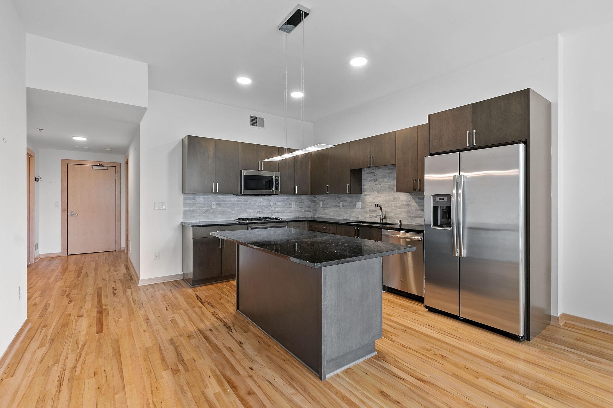 11-web-or-mls-1240-S-2nd-St-225-24.jpg