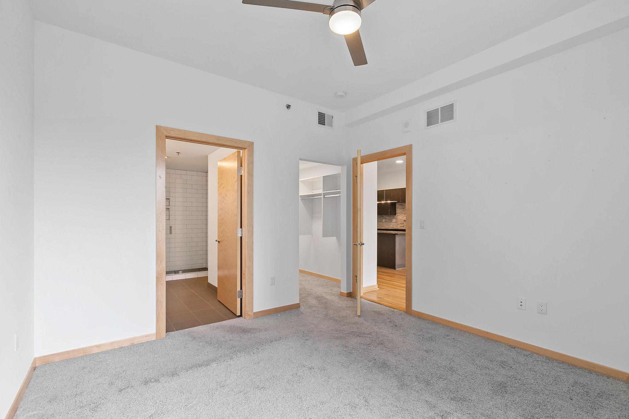 18-web-or-mls-1240-S-2nd-St-225-45.jpg