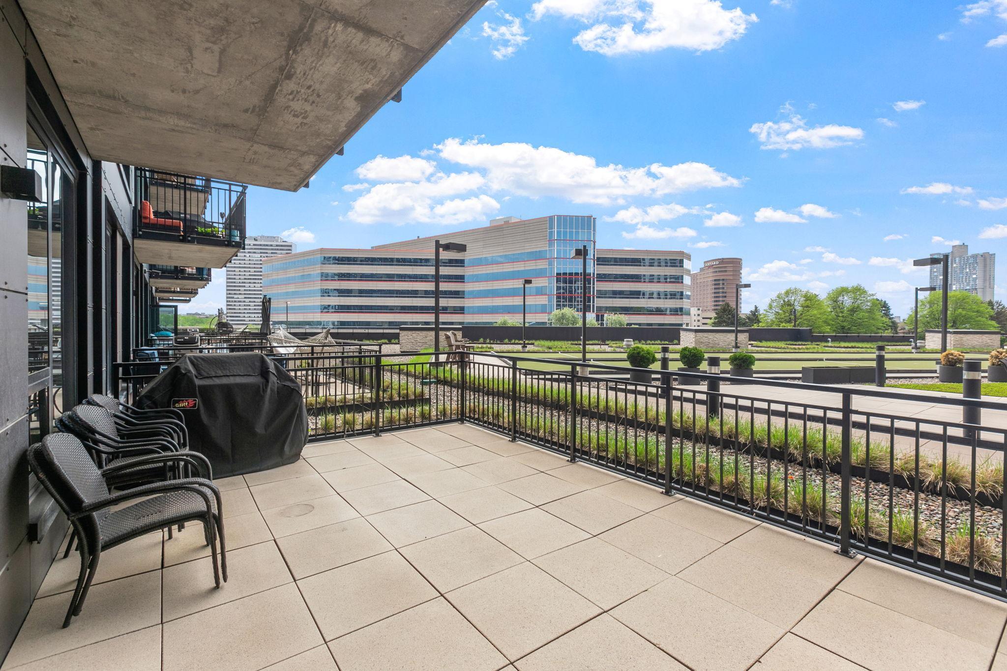 27-web-or-mls-1240-S-2nd-St-225-72.jpg