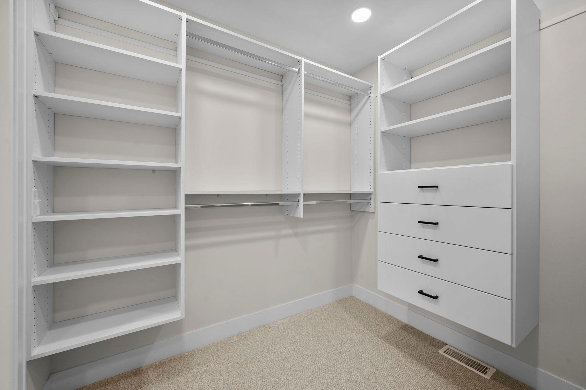 78-web-or-mls-5801 Fairfax Ave-394.jpg