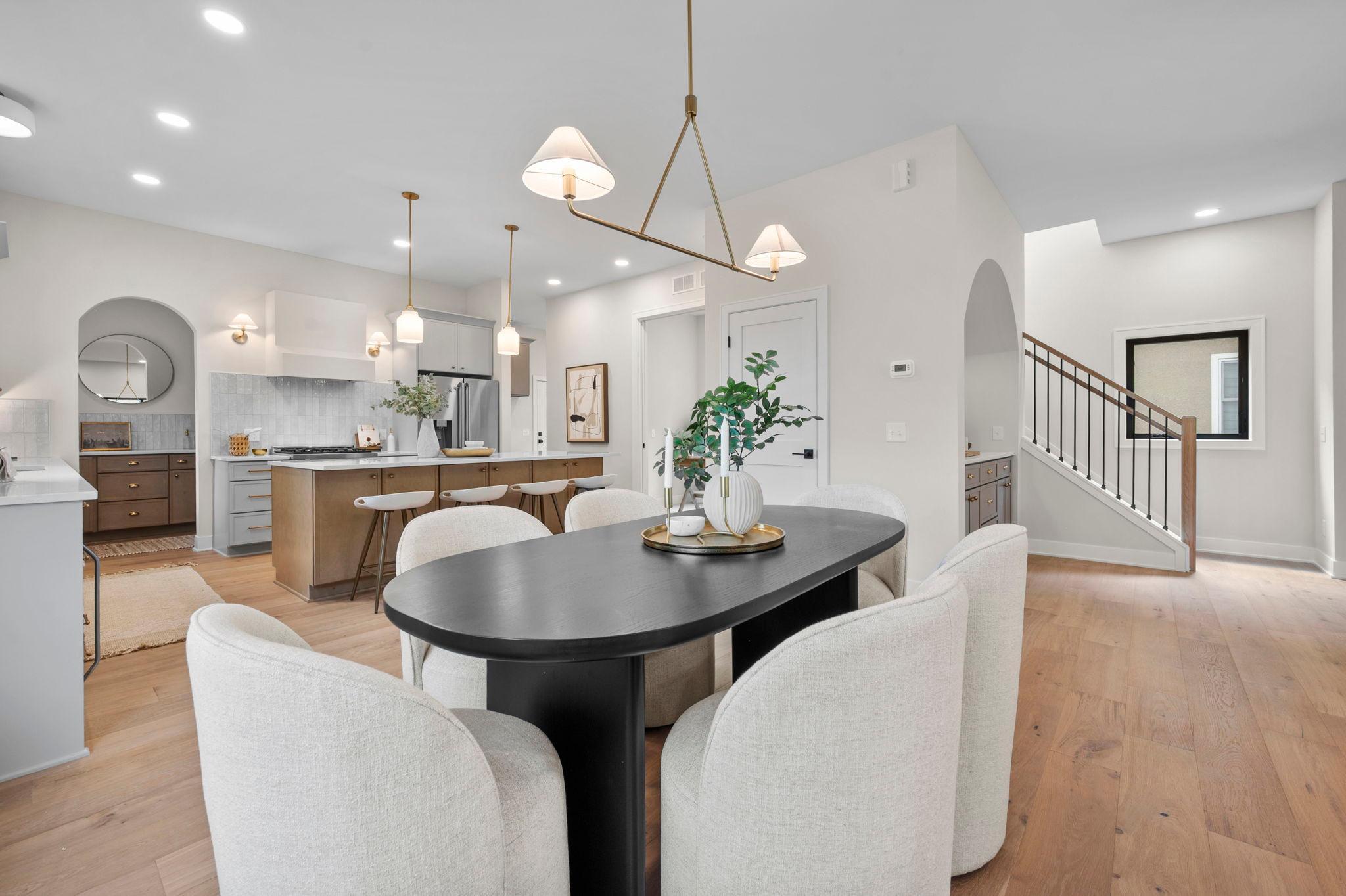 33-web-or-mls-5801 Fairfax Ave-189.jpg