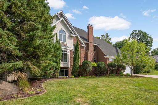 14709 White Oak Drive, Burnsville, MN 55337