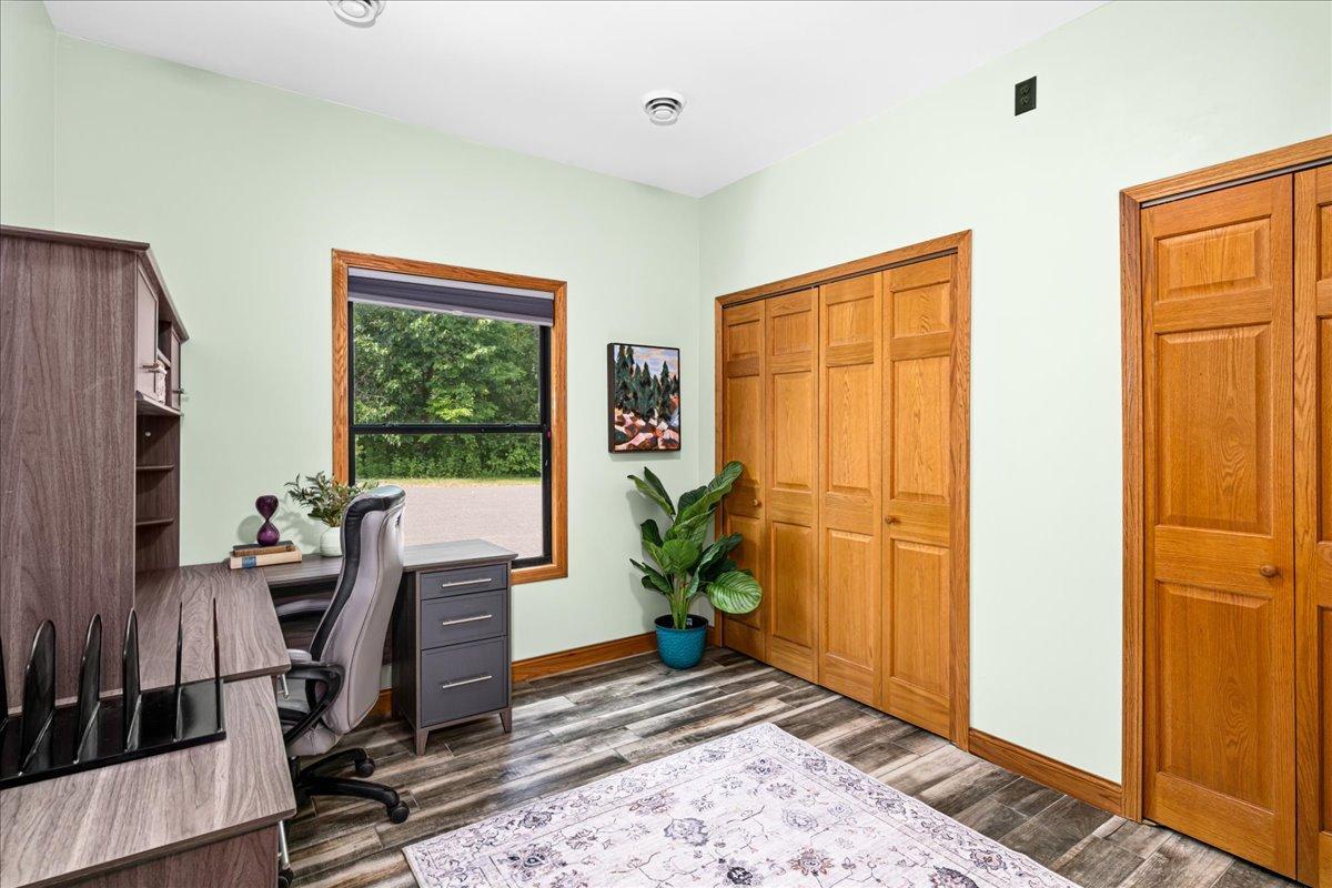 09-Spruce Ln-8.jpg