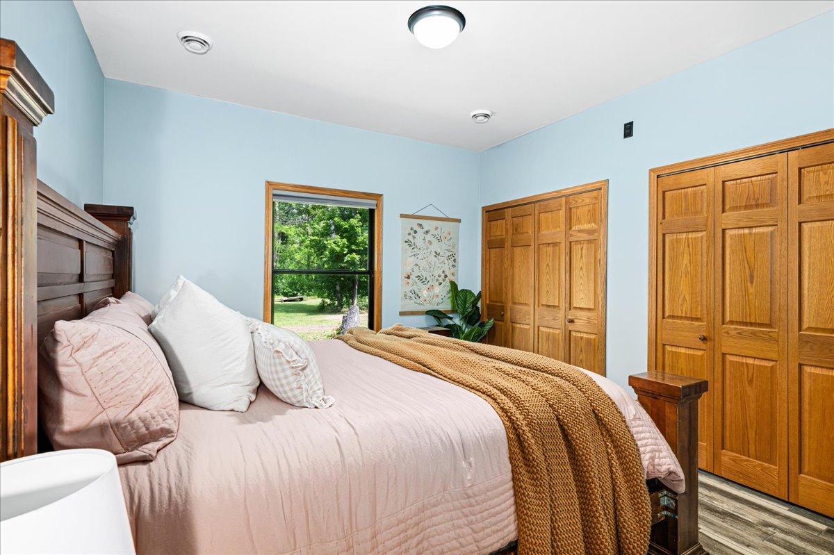 11-Spruce Ln-10.jpg