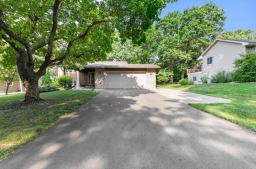 13 Woodcrest Drive, Circle Pines, MN 55014