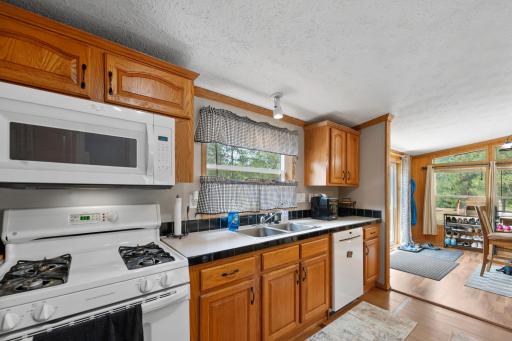 94688 Sunset Lane, Moose Lake, MN 55767