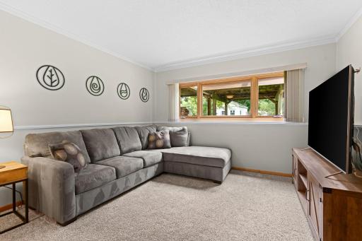 10359 Huntington Drive, Eden Prairie, MN 55347