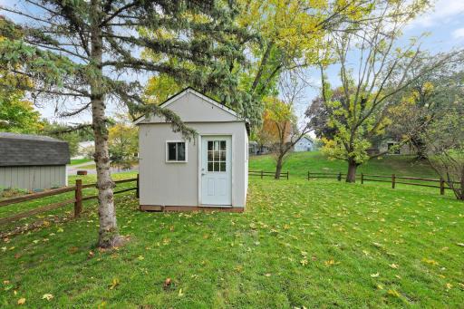 10359 Huntington Drive, Eden Prairie, MN 55347