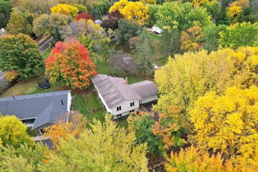 10359 Huntington Drive, Eden Prairie, MN 55347