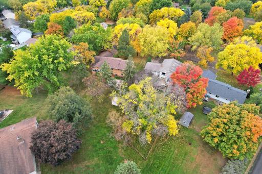 10359 Huntington Drive, Eden Prairie, MN 55347