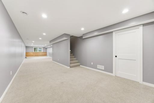 14971 Nature Avenue, Glencoe, MN 55336
