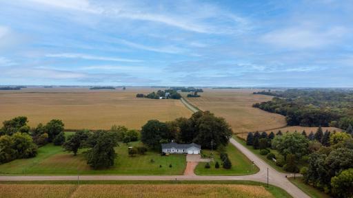 14971 Nature Avenue, Glencoe, MN 55336
