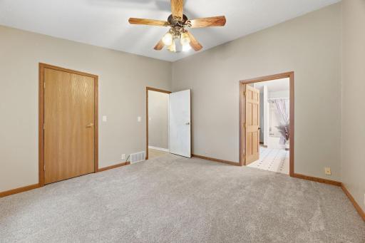 14971 Nature Avenue, Glencoe, MN 55336