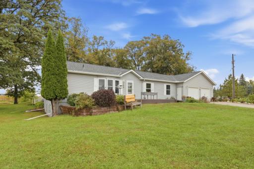 14971 Nature Avenue, Glencoe, MN 55336