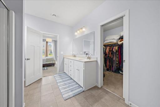 Private 3/4 master bedroom with walk in closet