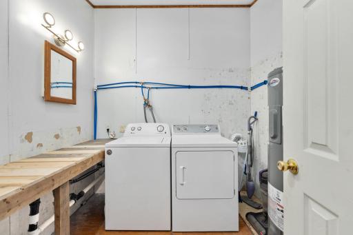 17028 W State Highway 64, Gilman, WI 54433