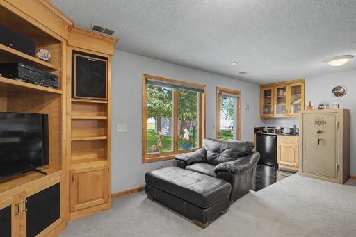 15235 Yellow Pine Street NW, Andover, MN 55304