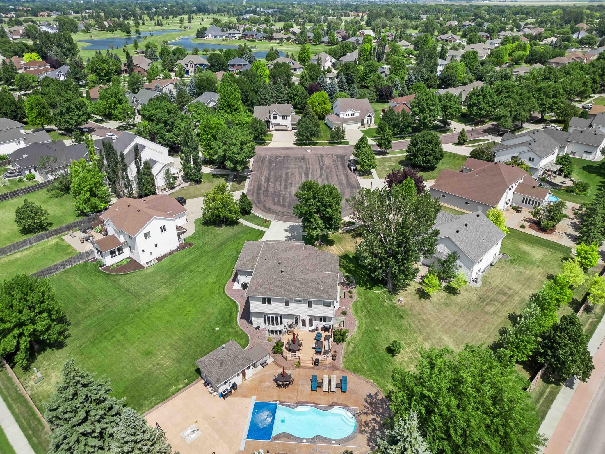 5039 Rose Creek Pkwy S Fargo-16.jpg