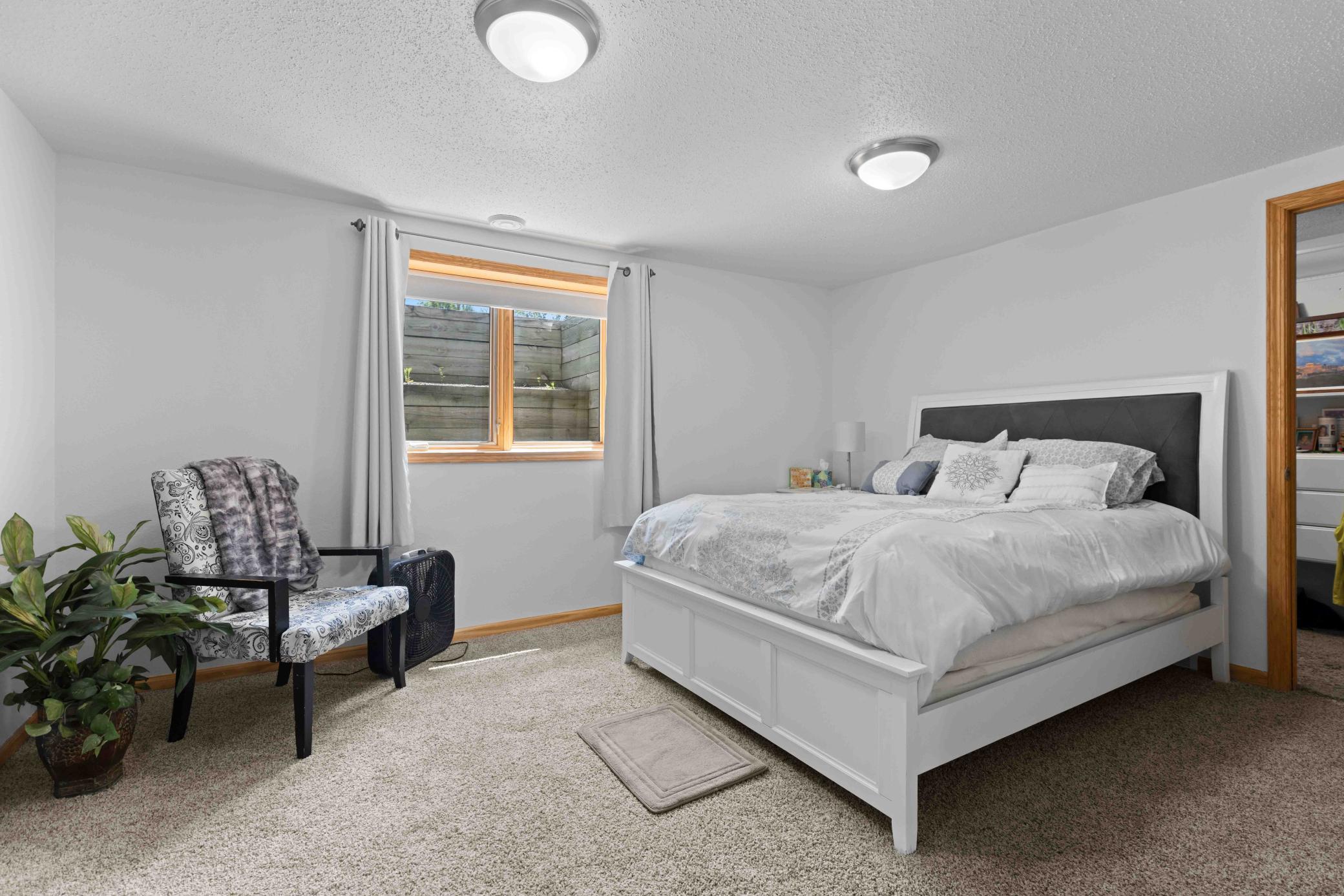 5039 Rose Creek Pkwy S Fargo-60.jpg