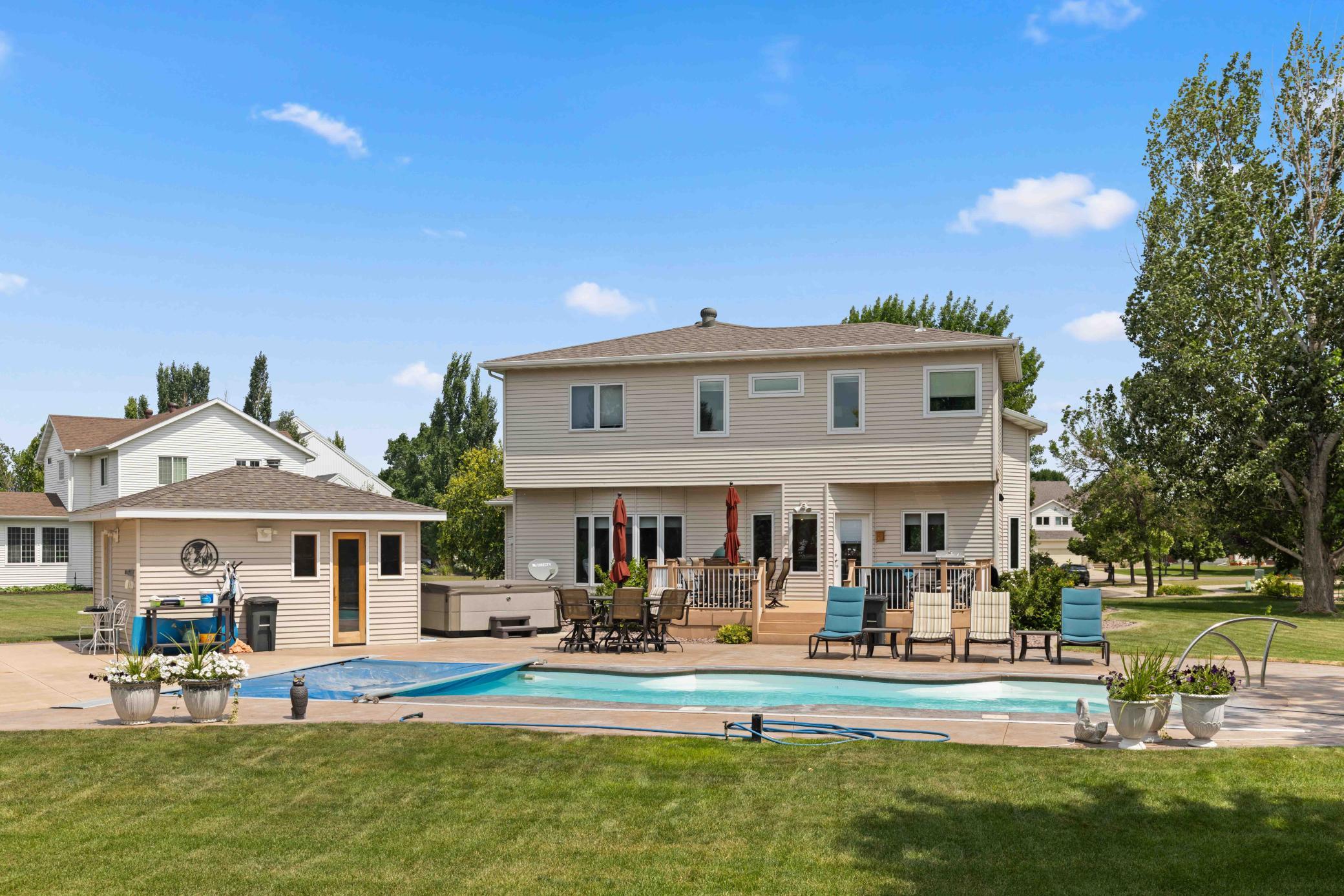 5039 Rose Creek Pkwy S Fargo-18.jpg