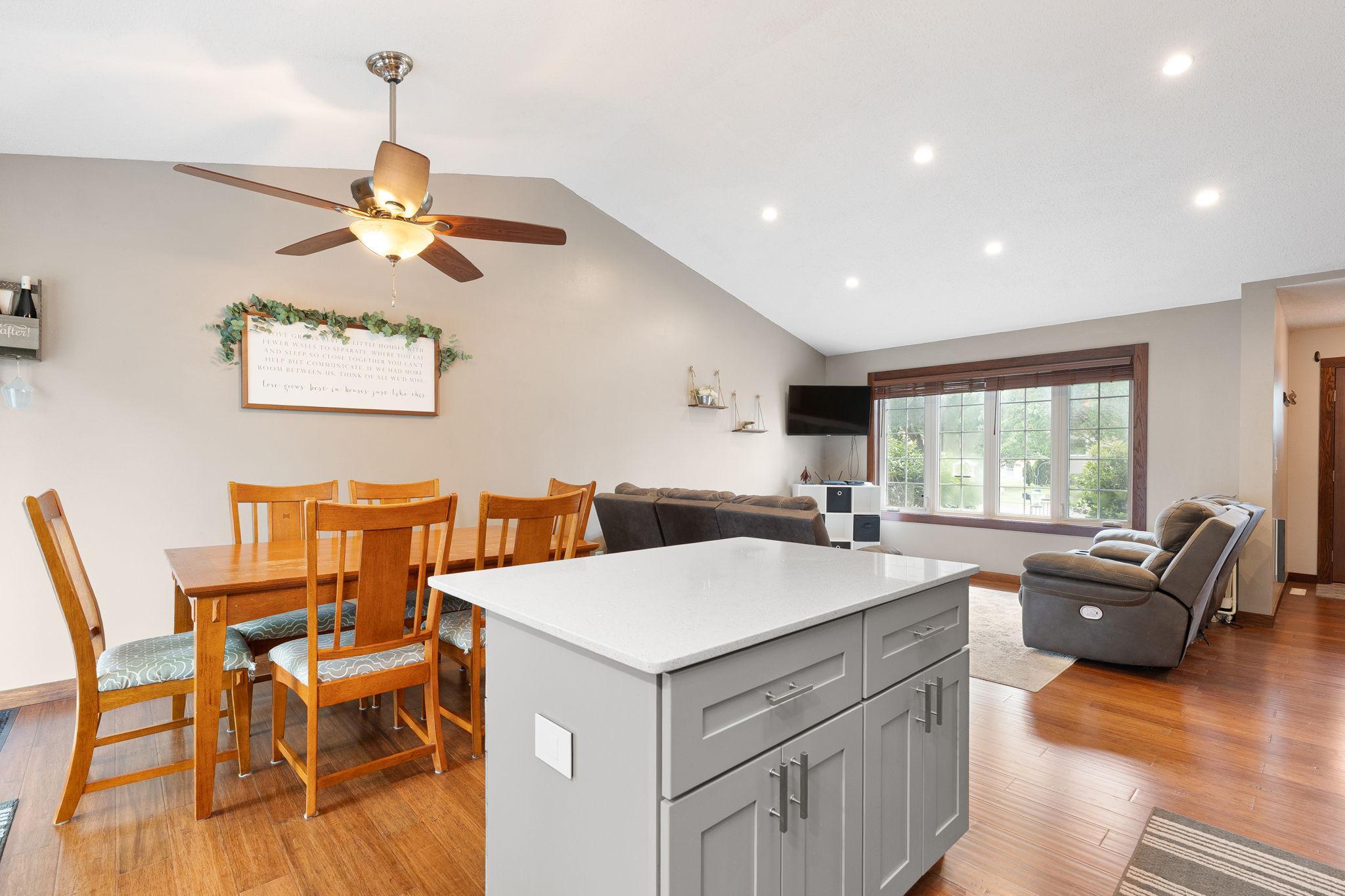 Kitchen facing living .jpg