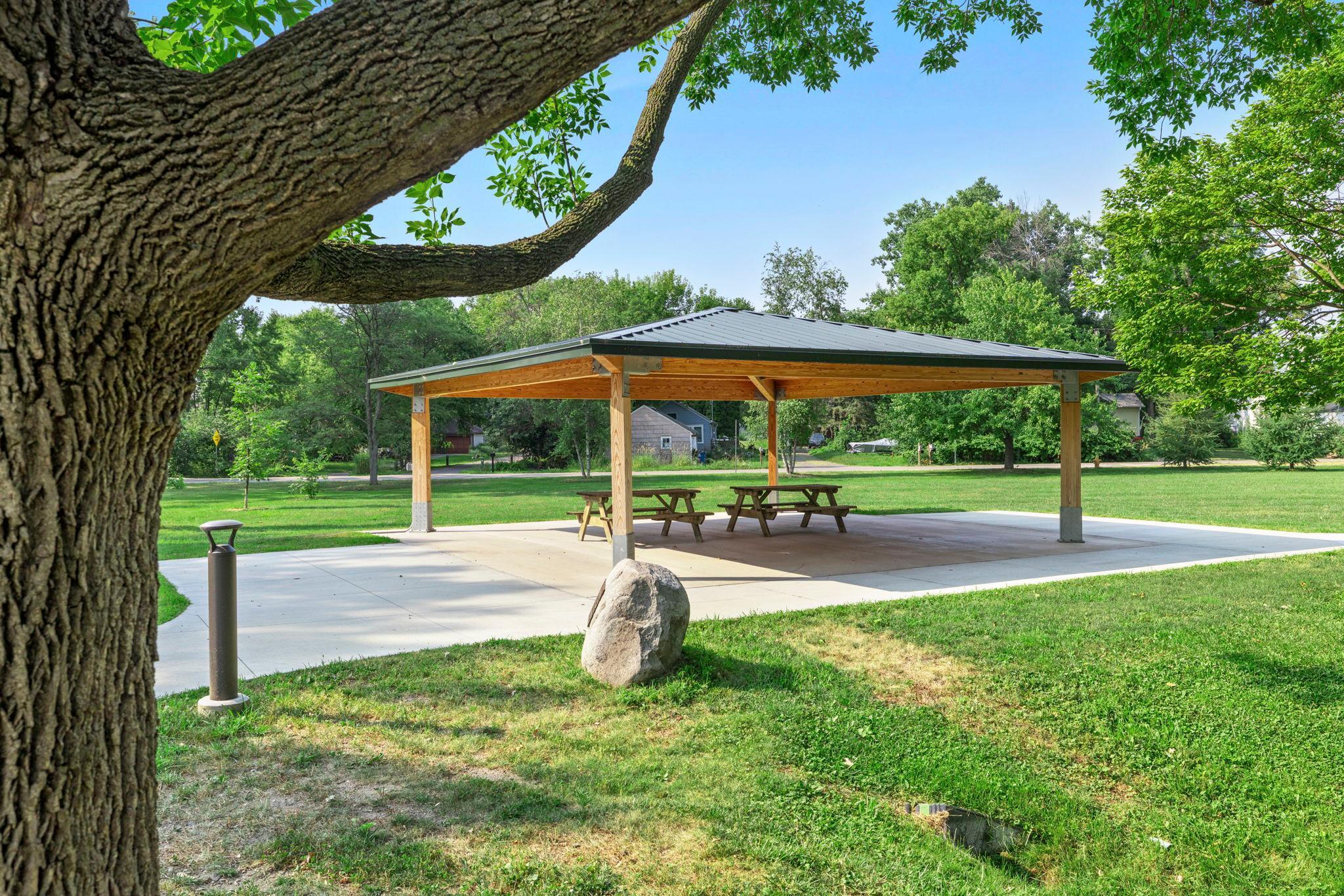 Park pavillion.jpg