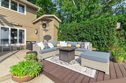 162 Peninsula Road, Medicine Lake, MN 55441