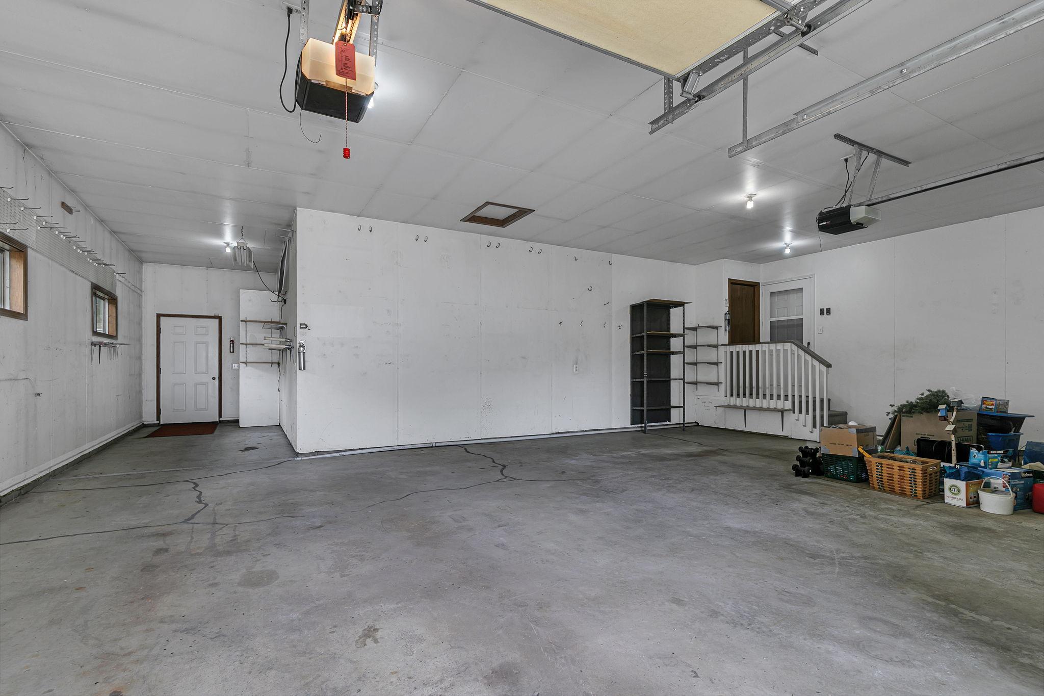 Over-Sized 3 Stall Garage