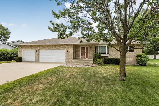 343 Pondview Lane, Saint Joseph, MN 56374