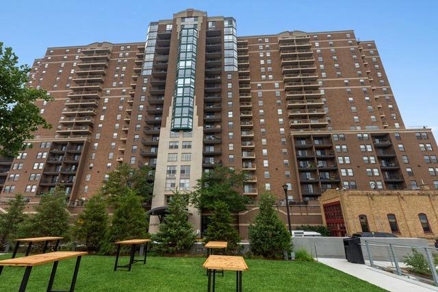 7114378