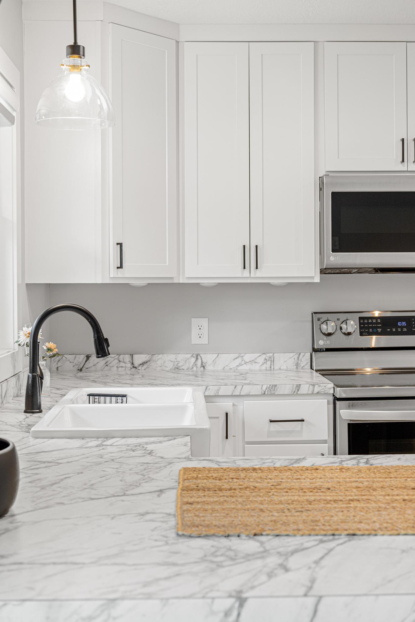 13776 189th Avenue NW-13.jpg