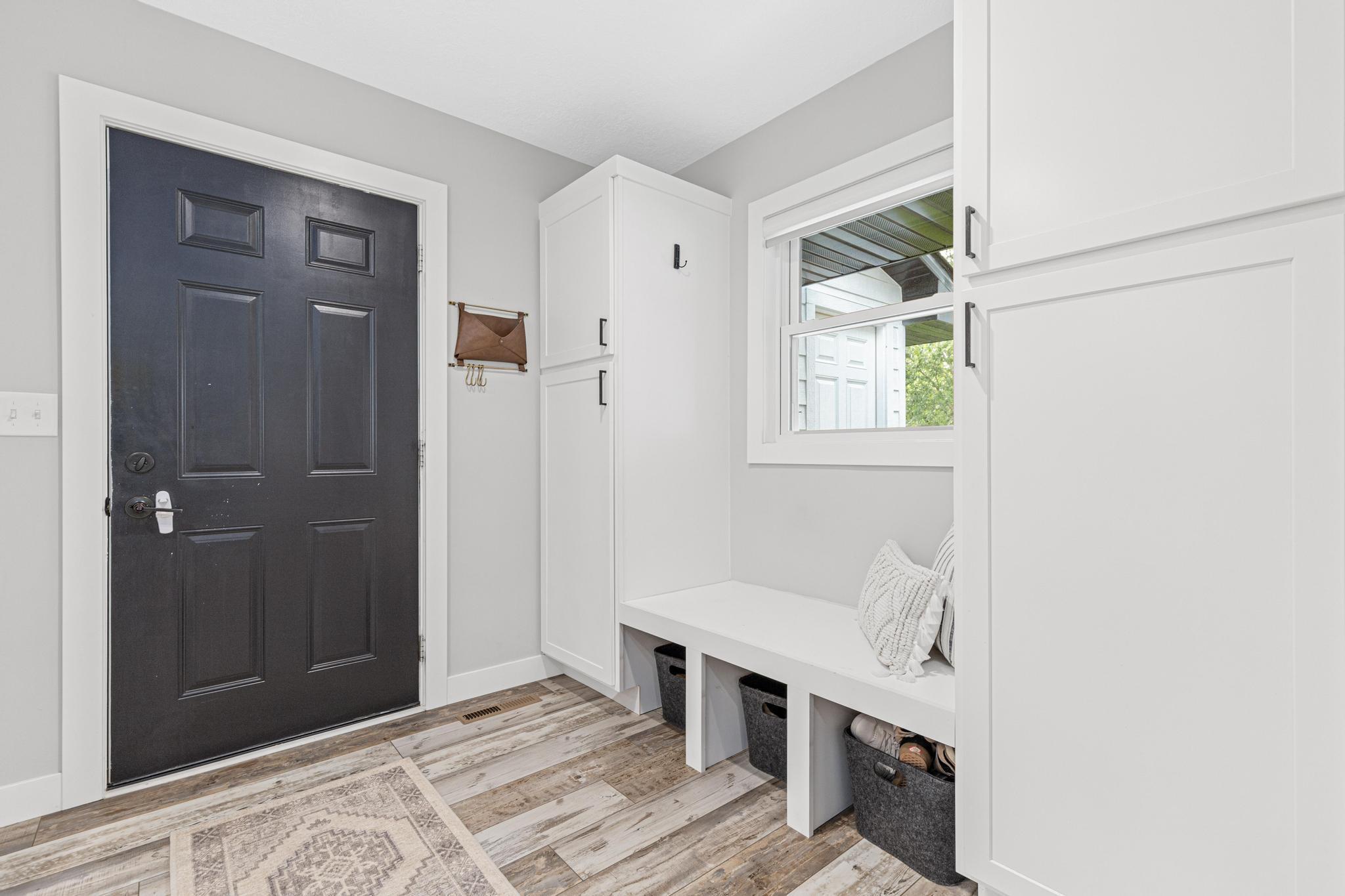 13776 189th Avenue NW-18.jpg