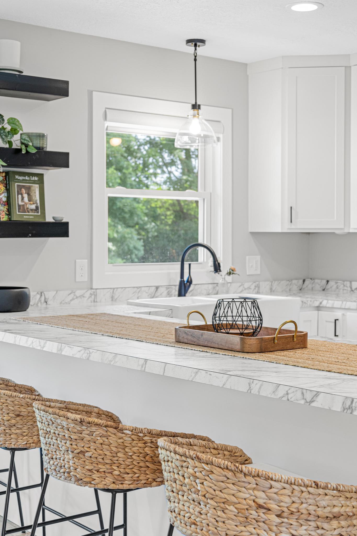 13776 189th Avenue NW-10.jpg