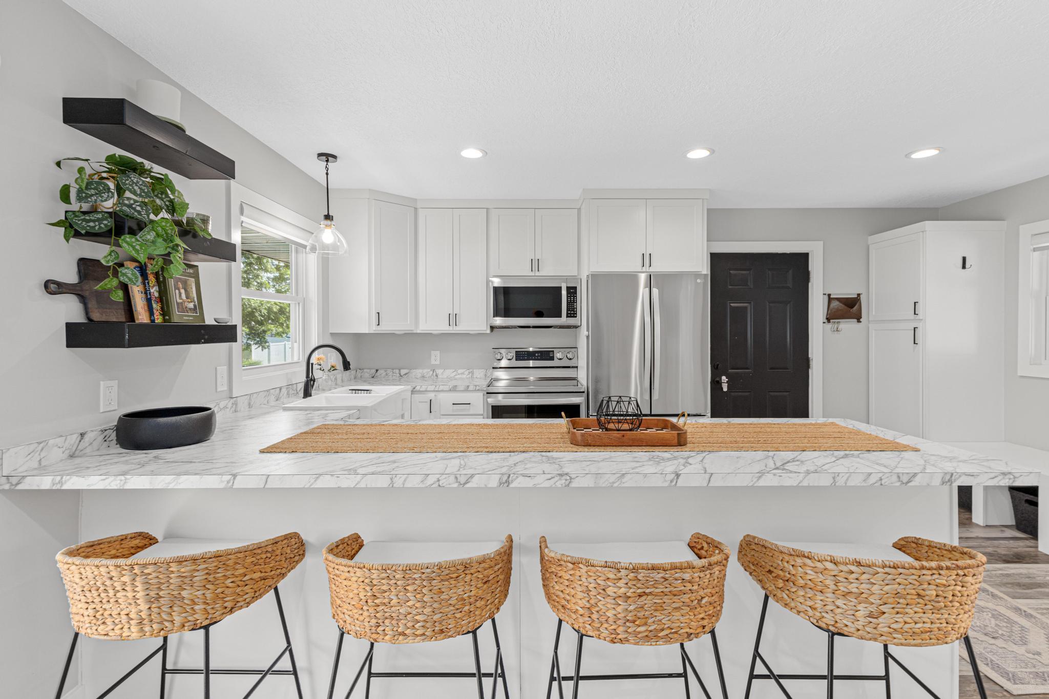 13776 189th Avenue NW-12.jpg