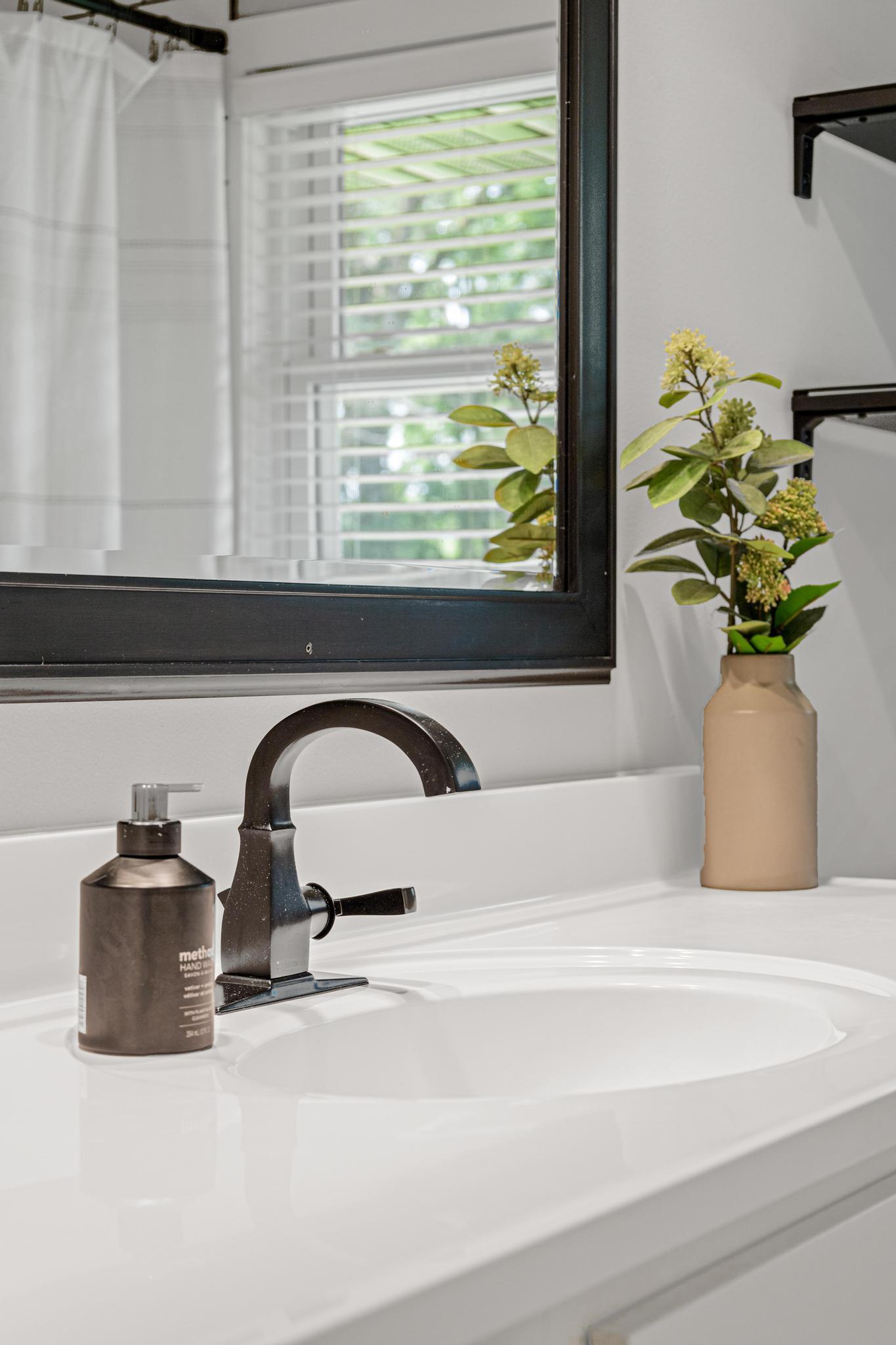 13776 189th Avenue NW-30.jpg