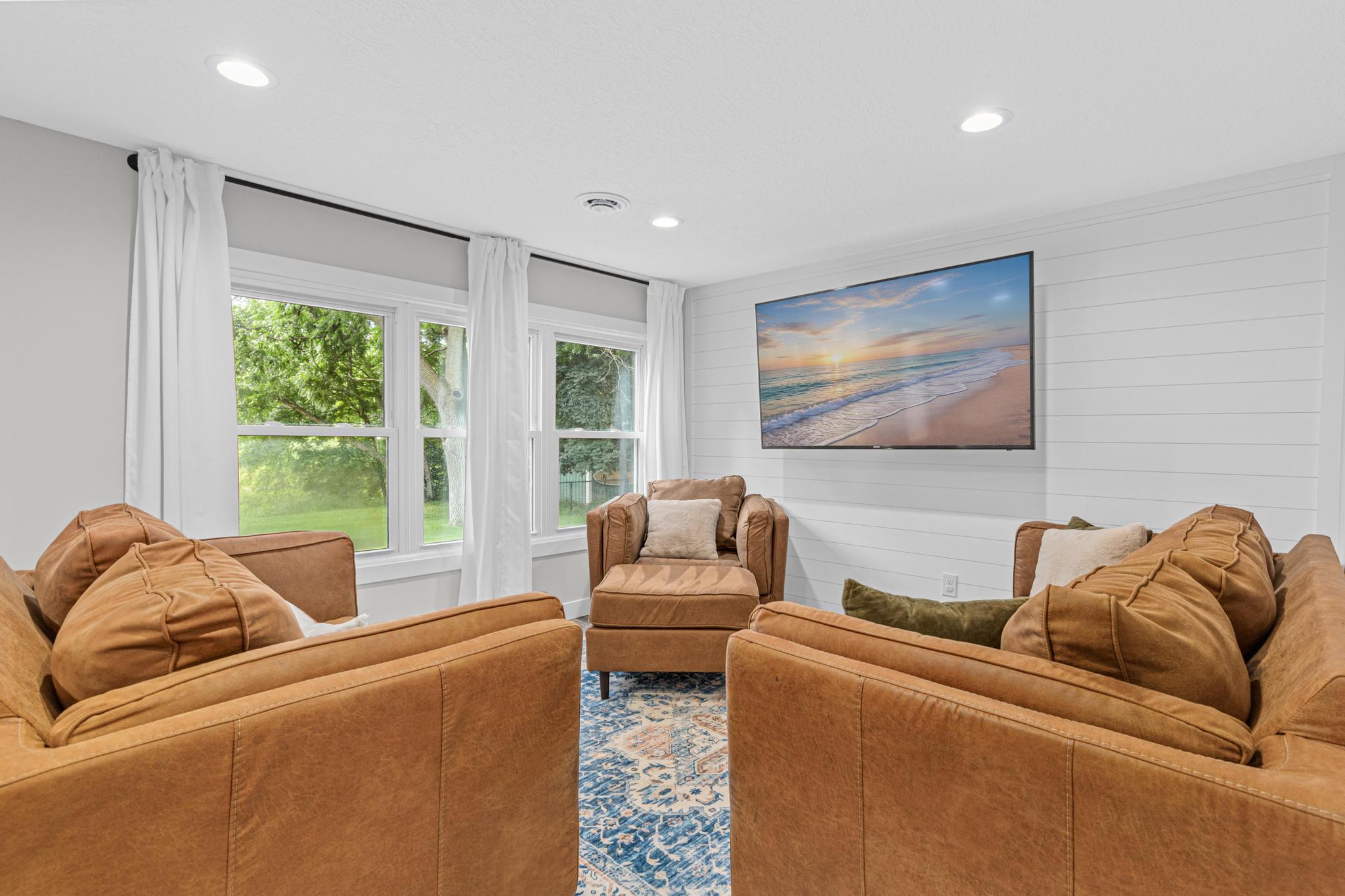 13776 189th Avenue NW-23.jpg
