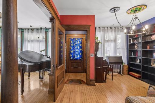 608 Bates Avenue, Saint Paul, MN 55106