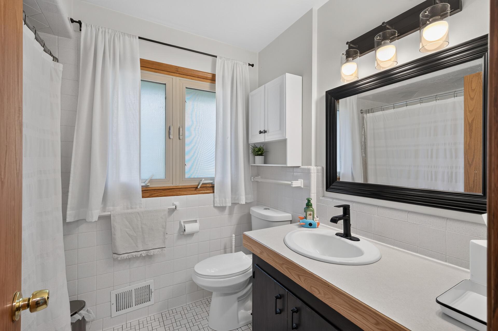 Main level: full bathroom