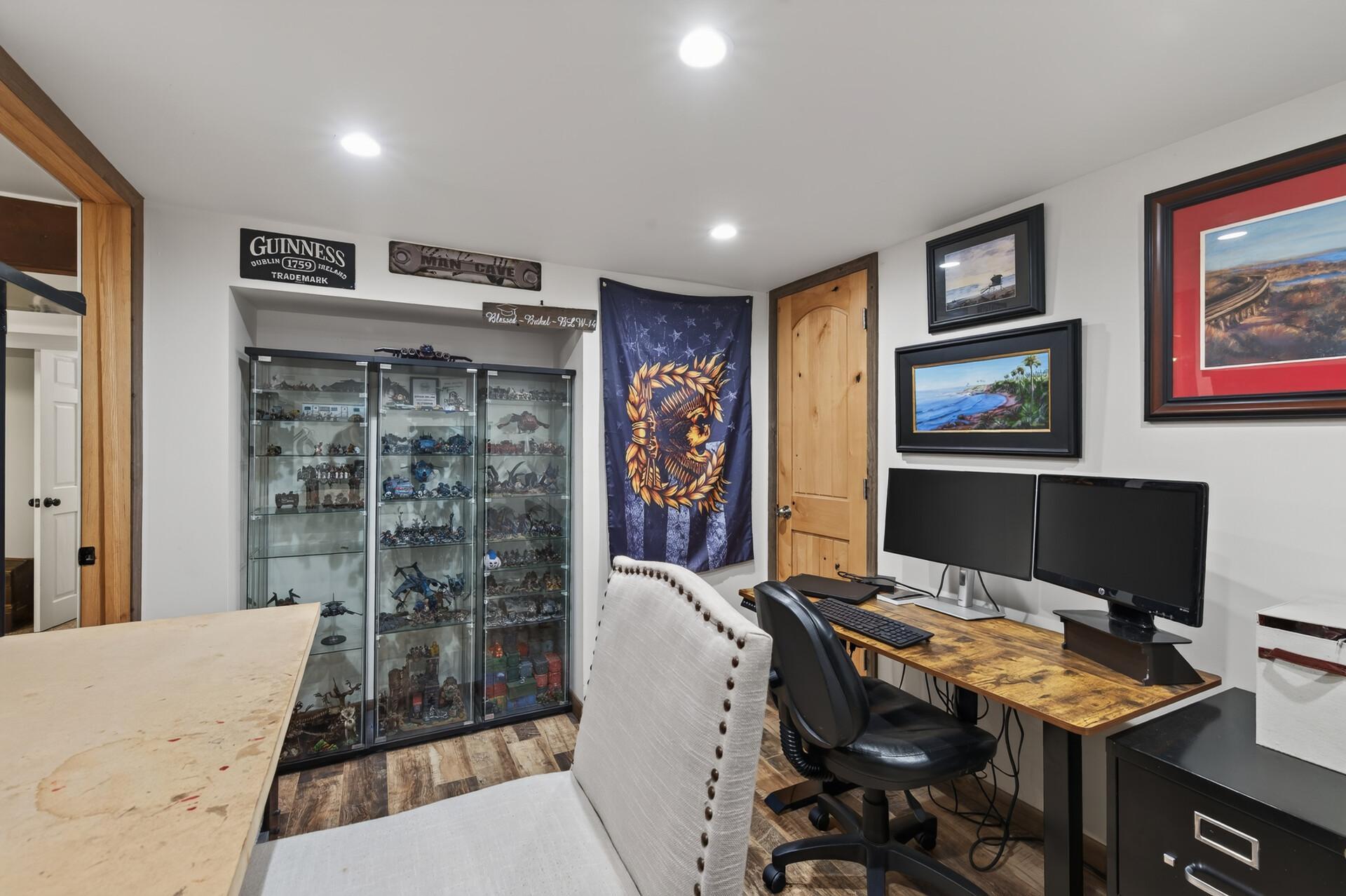 Lower level: room 5 (non-conforming)