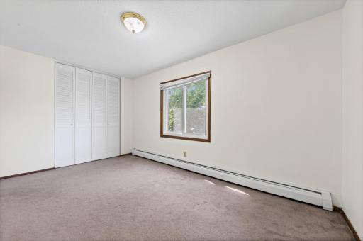 6007 W Broadway Avenue, 303, New Hope, MN 55428