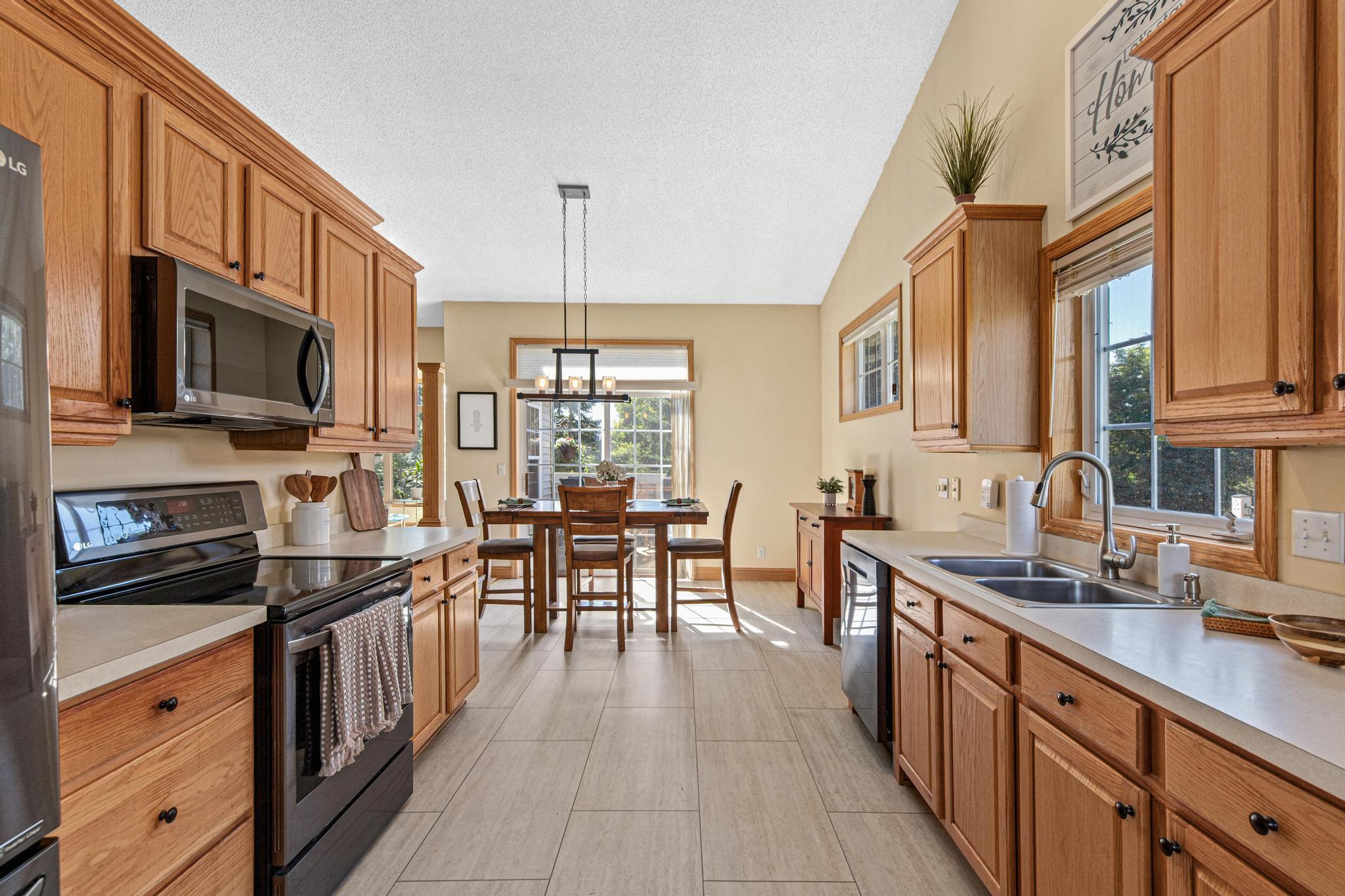 kitchen. patio.jpg
