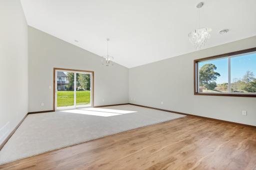 Vaulted Ceilings Are Nice !