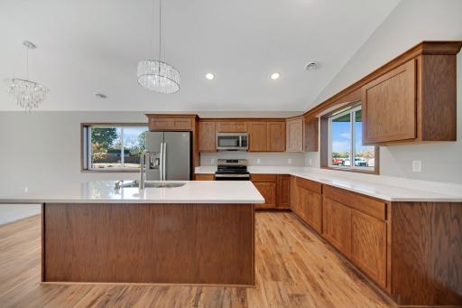 Plenty Of Cabinet Space Here !